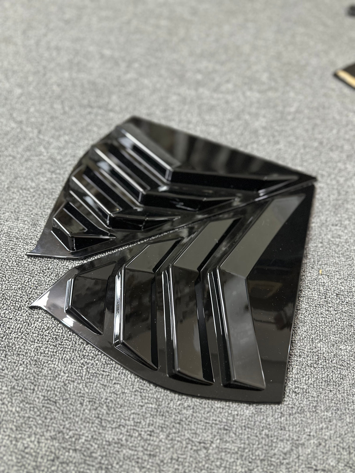 Suzuki fronx window Louvers