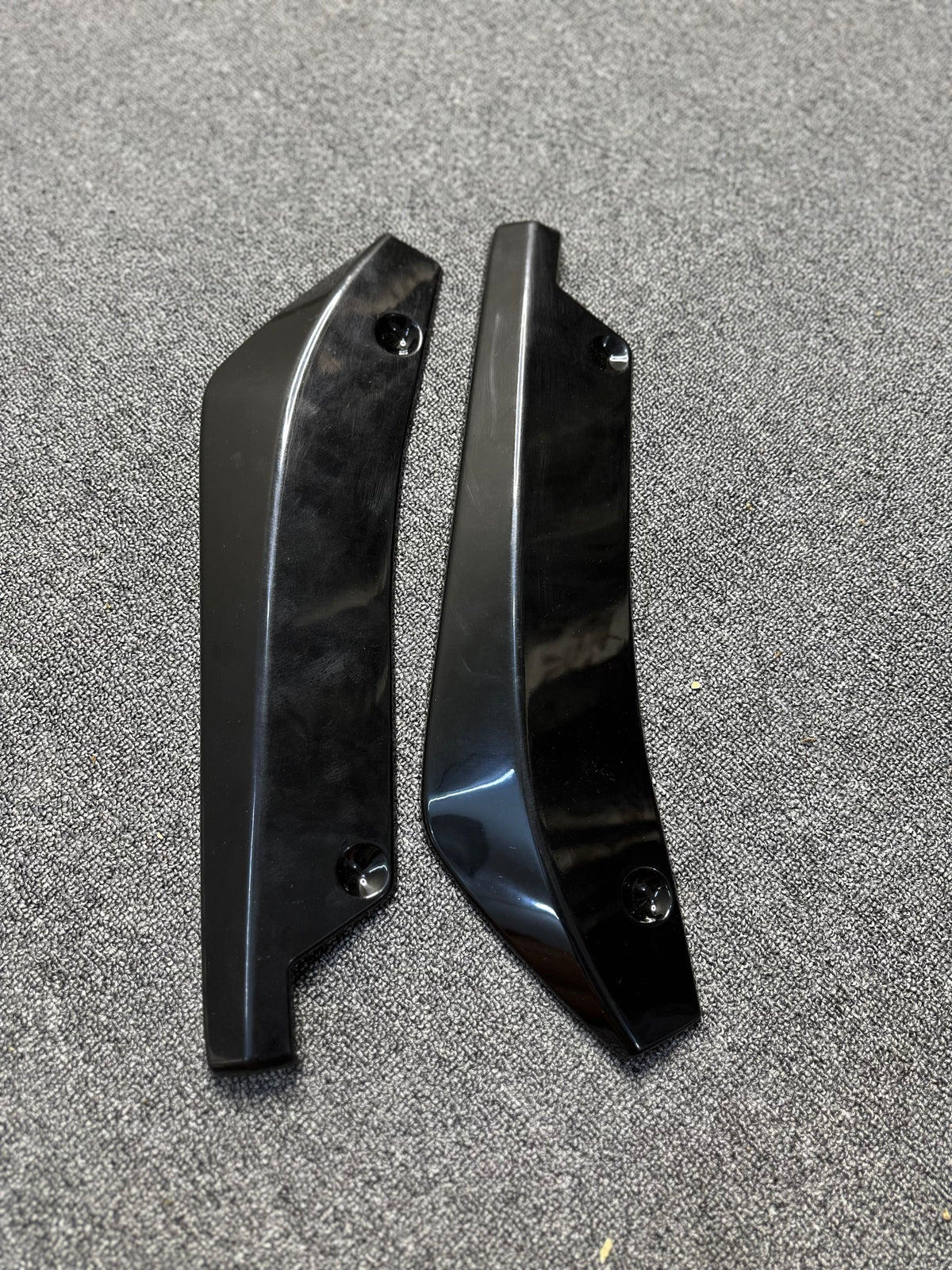 Universal Rear Bumper Splitter | Premium rear-end appearance