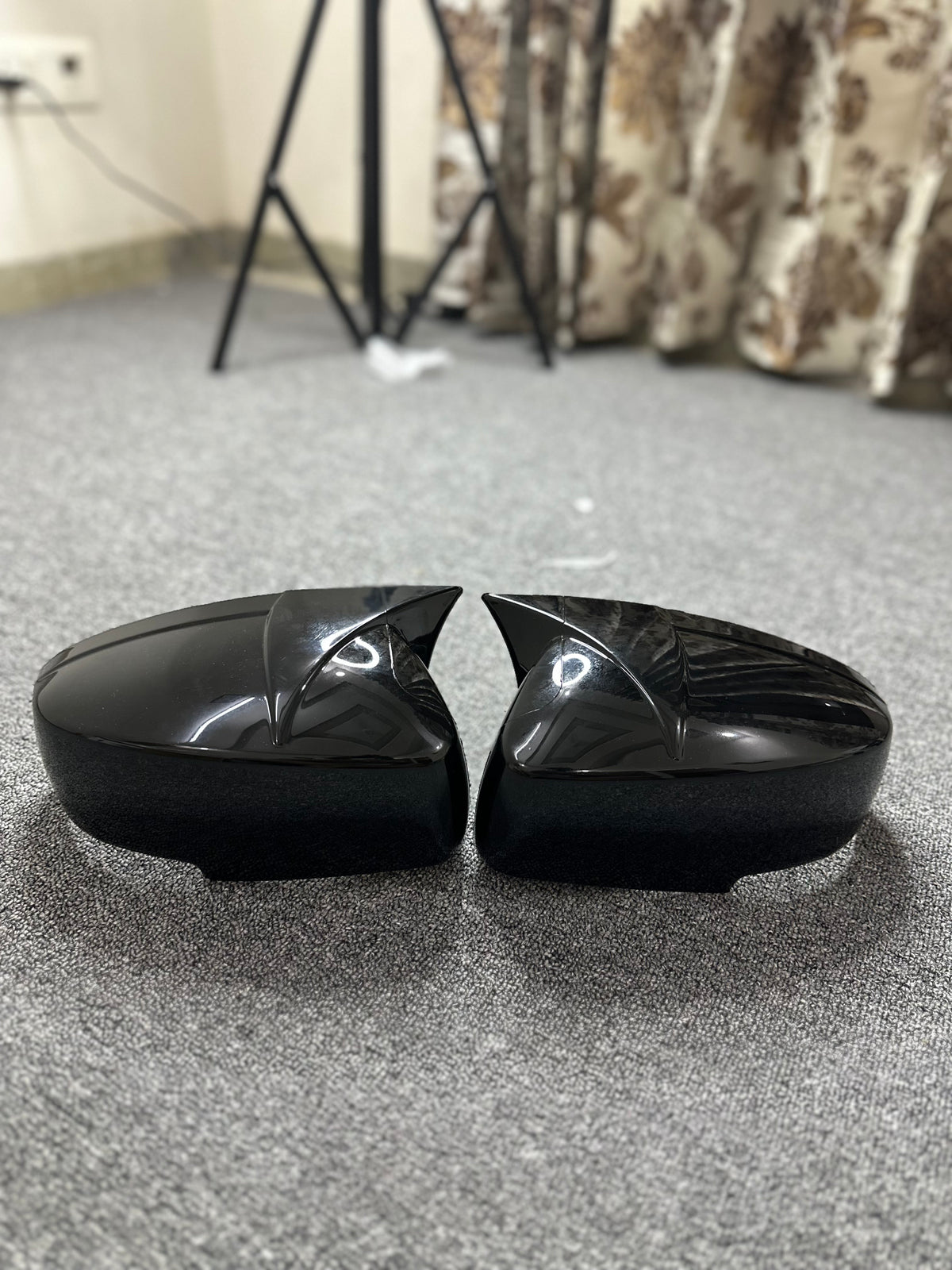 Batman style mirror covers for Suzuki grand vitara / victoris/ toyota hyryder
