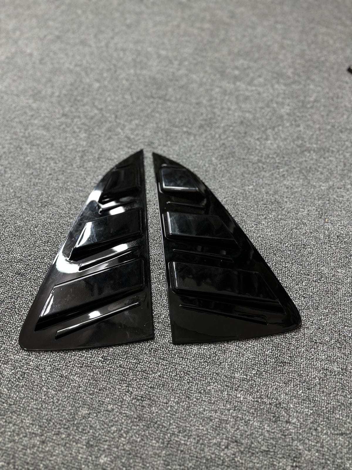 Vw Polo window Louvers , compatible with 2014+ models