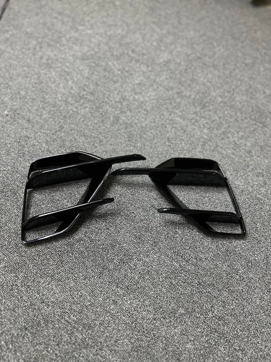 Vw virtus fog lamp grille | sporty front appearance