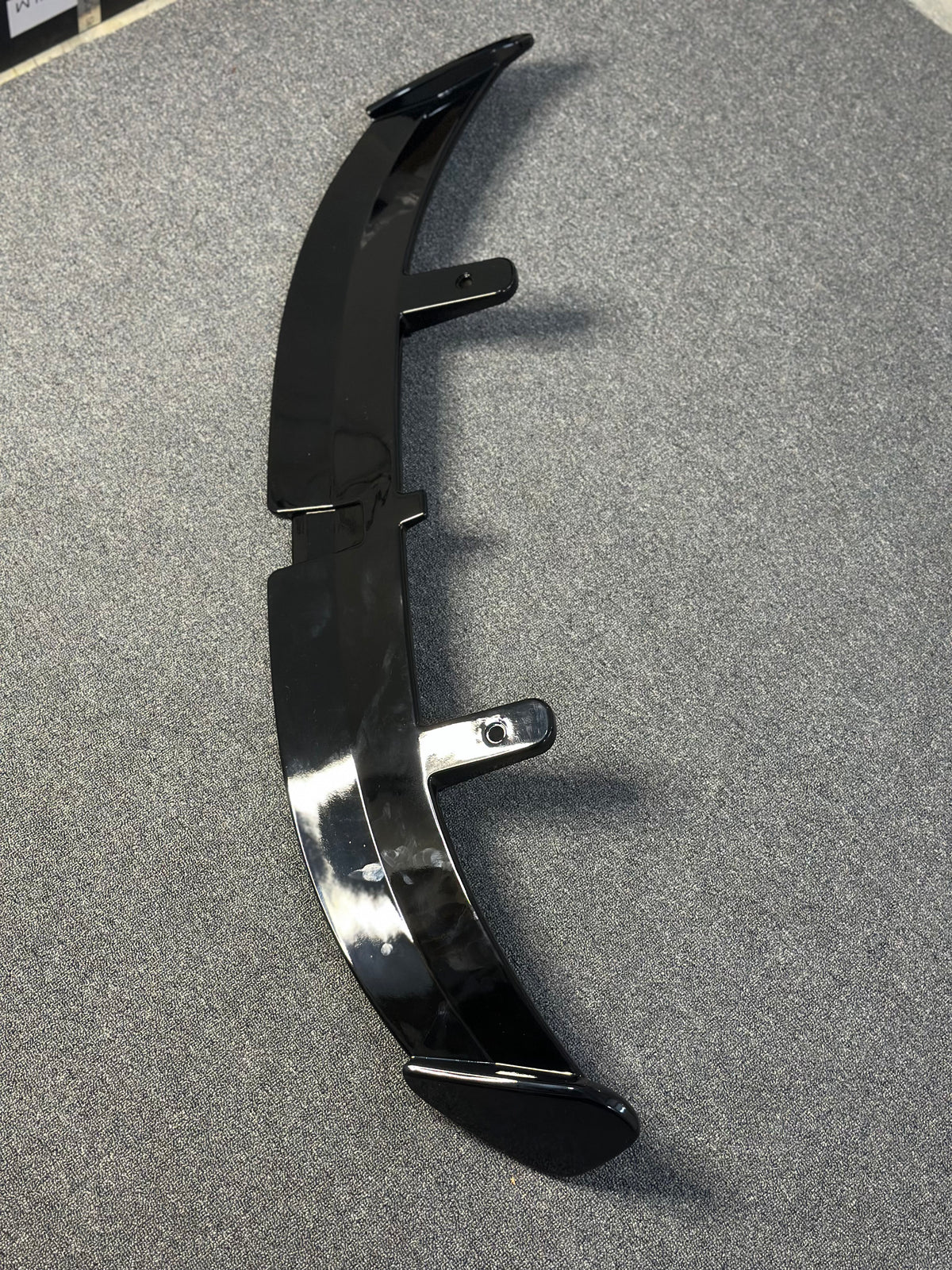 Universal Hatchback V-Cut Rear Spoiler