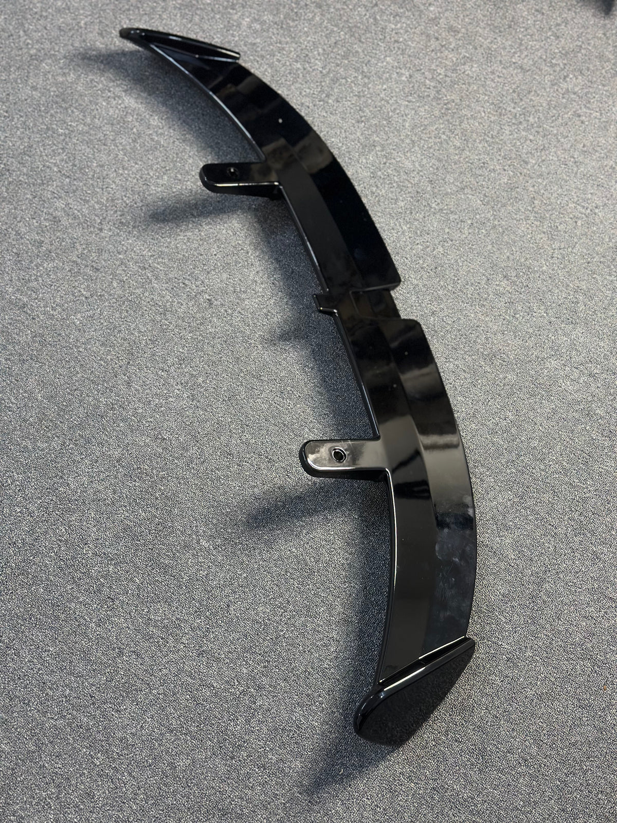 Universal Hatchback V-Cut Rear Spoiler