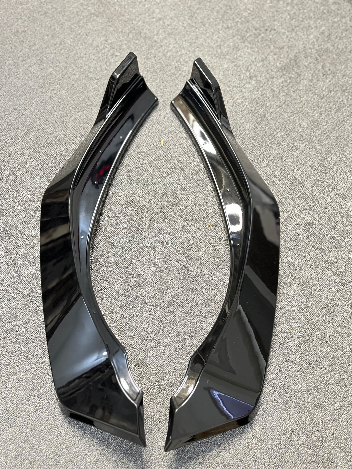 Hyundai Verna Front Splitter 3-Piece Kit - (2023 Onwards) Gloss Black Finish